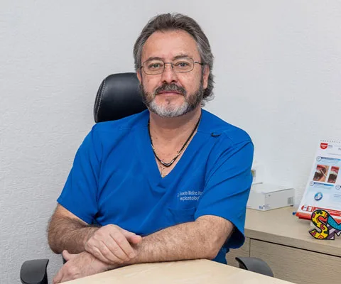 Implantes Dentales Antes - Después