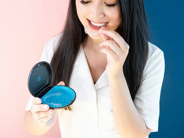 Invisalign EsteticImplant